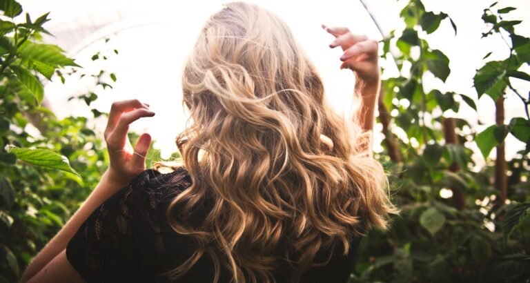 Great Tips For Maintaining Happy, Healthy Hair